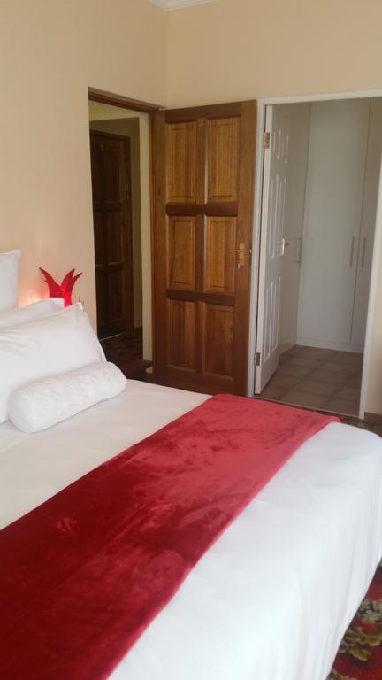 African Phoenix Guest Lodge Johannesburg Kültér fotó