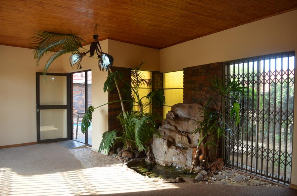 African Phoenix Guest Lodge Johannesburg Kültér fotó